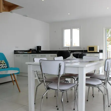 בית נופש Maison De Village Avec Jardin Clos, 6 Couchages, Saint Denis D'Oleron - Fr-1-246A-53 *