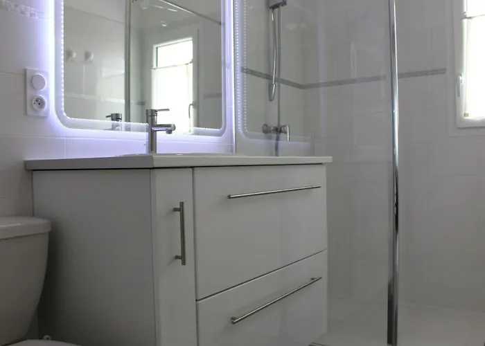 Maison De Village Avec Jardin Clos, 6 Couchages, Saint Denis D'Oleron - Fr-1-246A-53 Ferienhaus